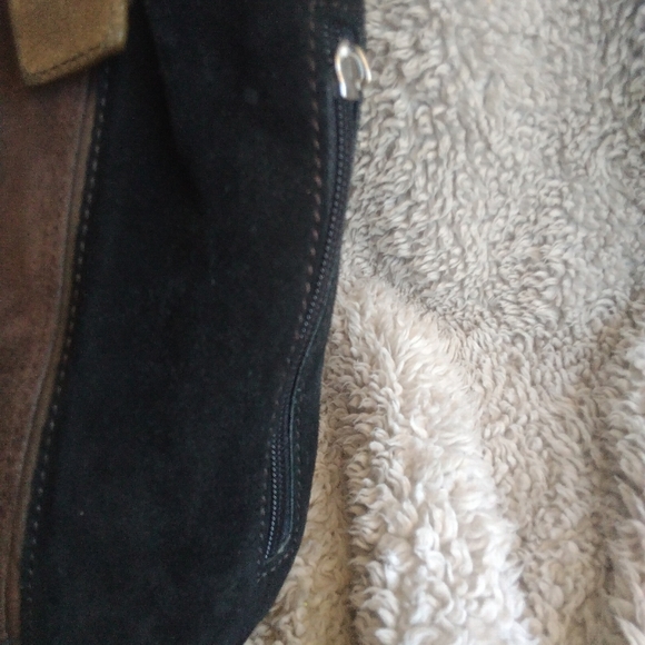 Tignanello bucket bag leather and suede purse - Picture 6 of 9